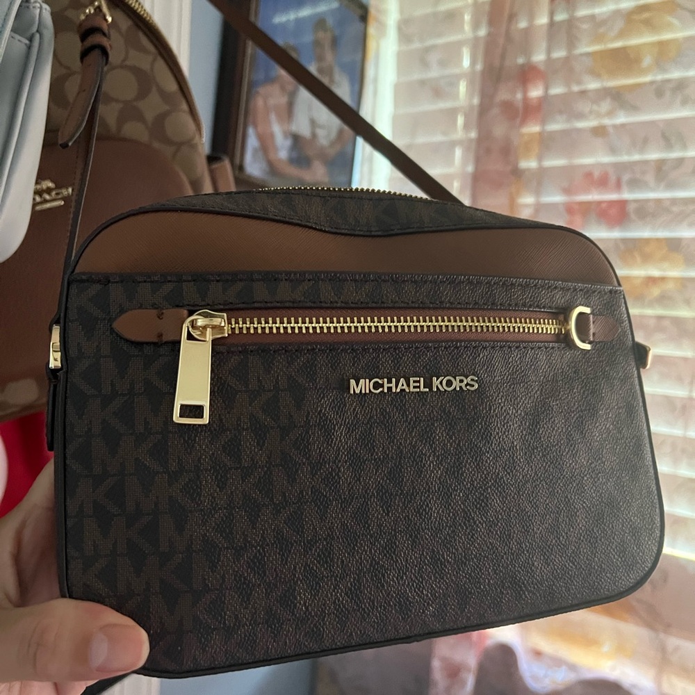 crossbody bag brown color